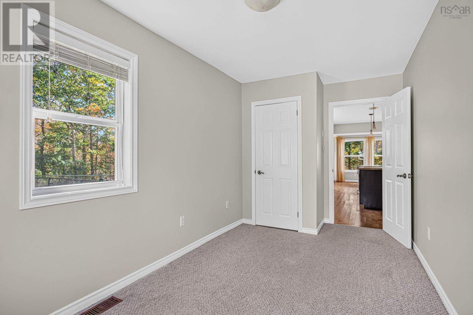 12 Buchanan Avenue Property Photo 17