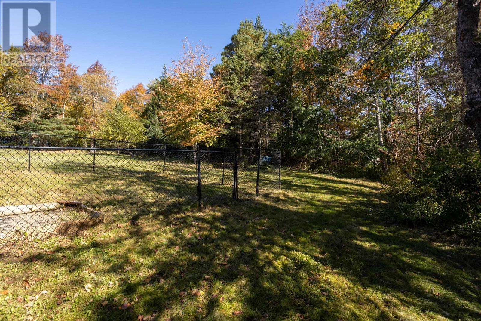 12 Buchanan Avenue Property Photo 25
