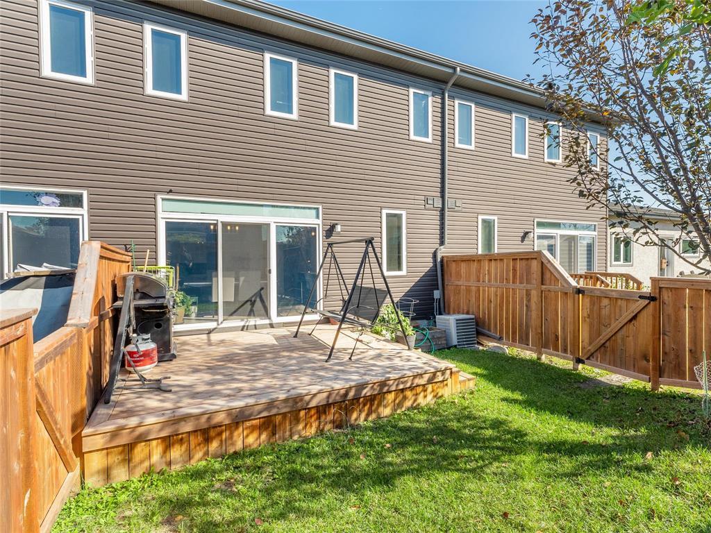 1404 388 Pipeline Road Property Photo 6