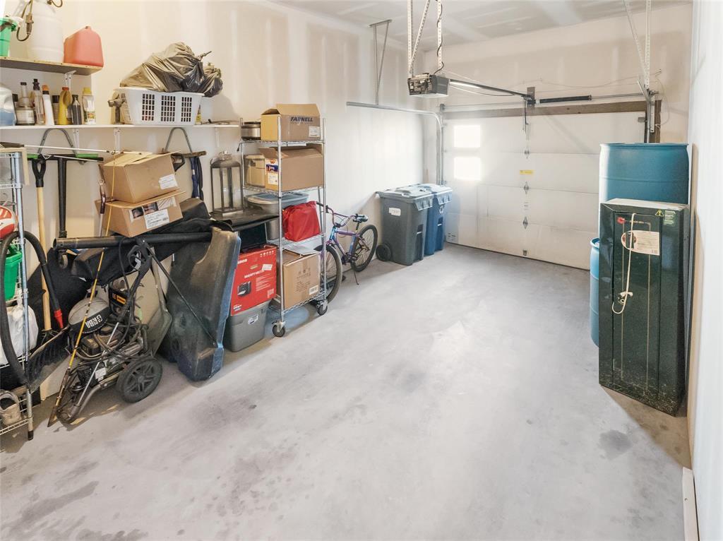 1404 388 Pipeline Road Property Photo 7
