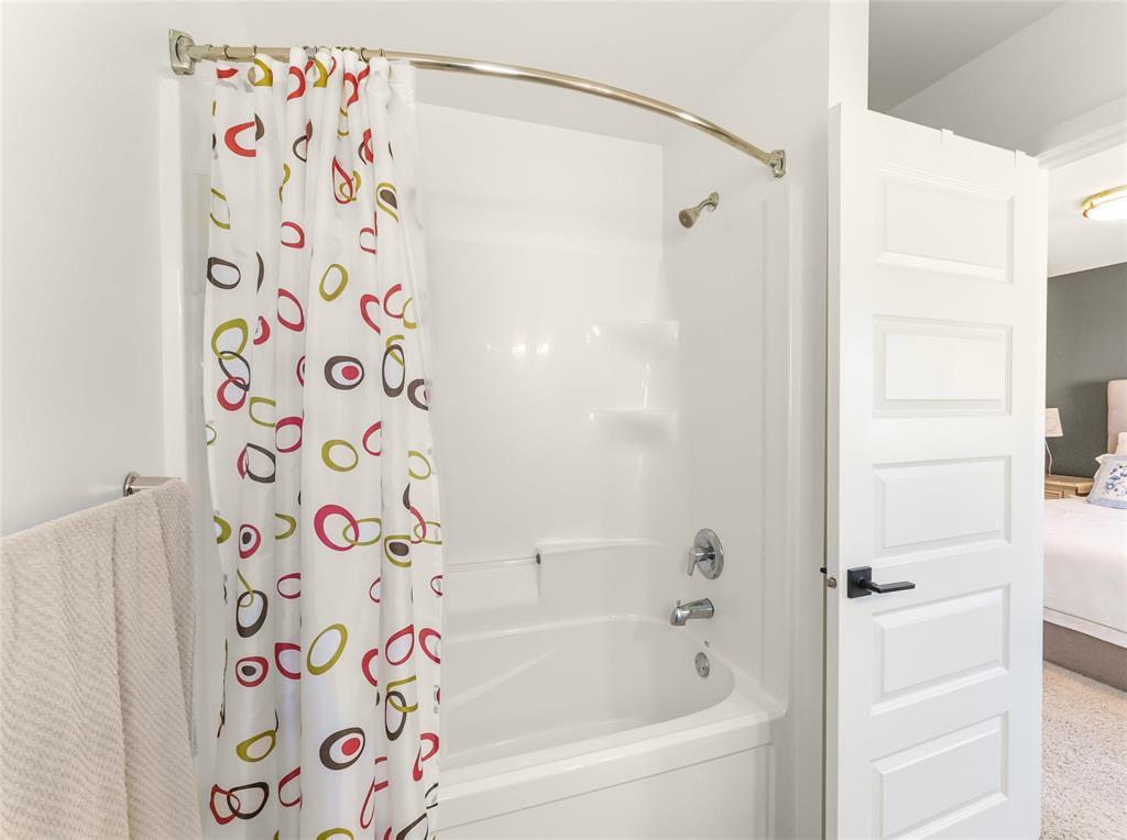1404 388 Pipeline Road Property Photo 19