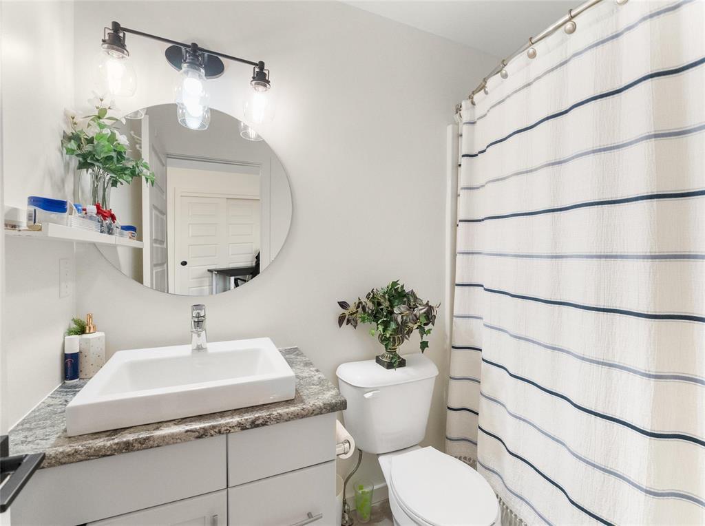 1404 388 Pipeline Road Property Photo 23