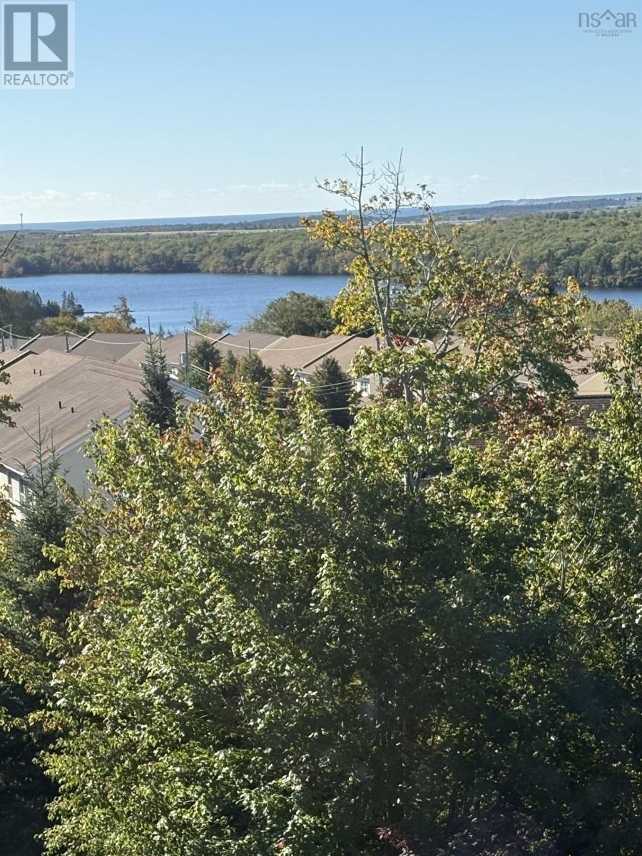 288 Bellbrook Crescent Property Photo 5