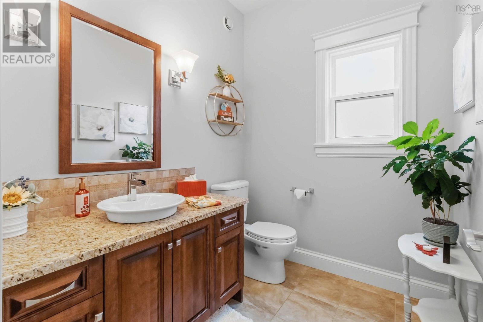 288 Bellbrook Crescent Property Photo 15