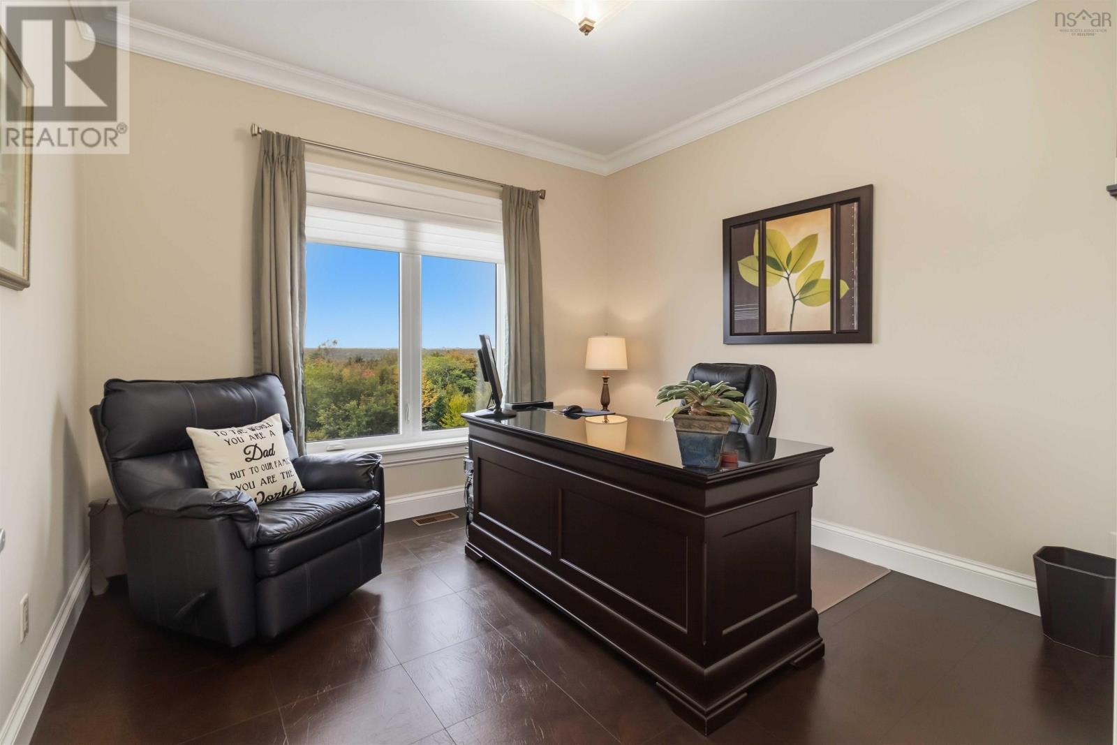 288 Bellbrook Crescent Property Photo 16