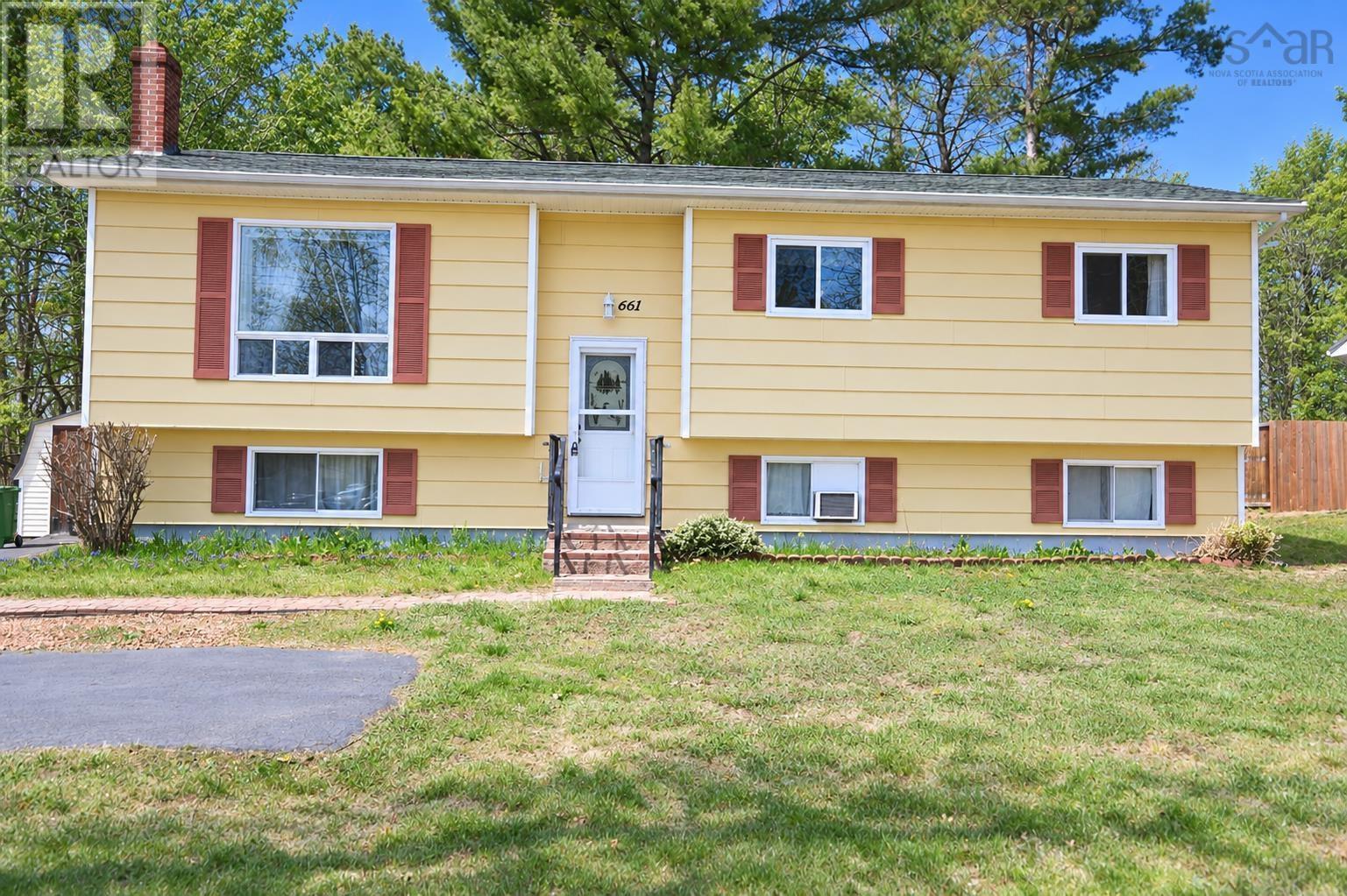 661 Balser Drive Property Photo 1