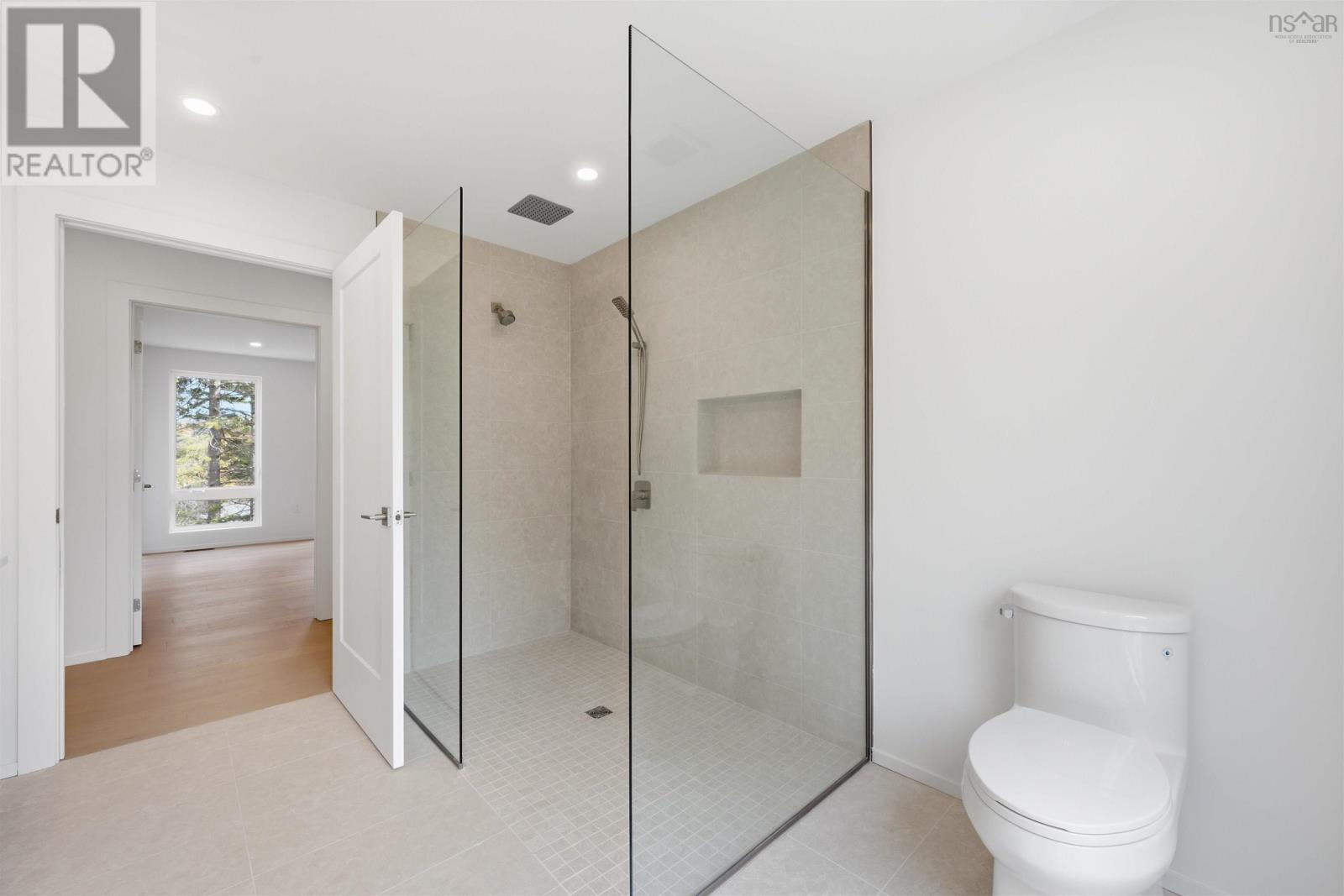83 Canoe Crescent Property Photo 27