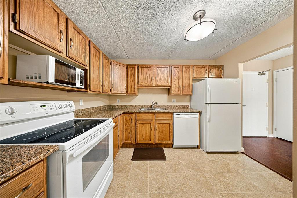 202 75 Swindon Way Property Photo 5