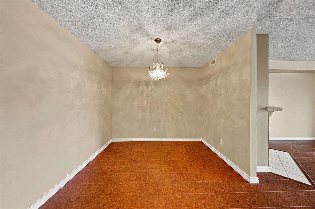 202 75 Swindon Way Property Photo 7