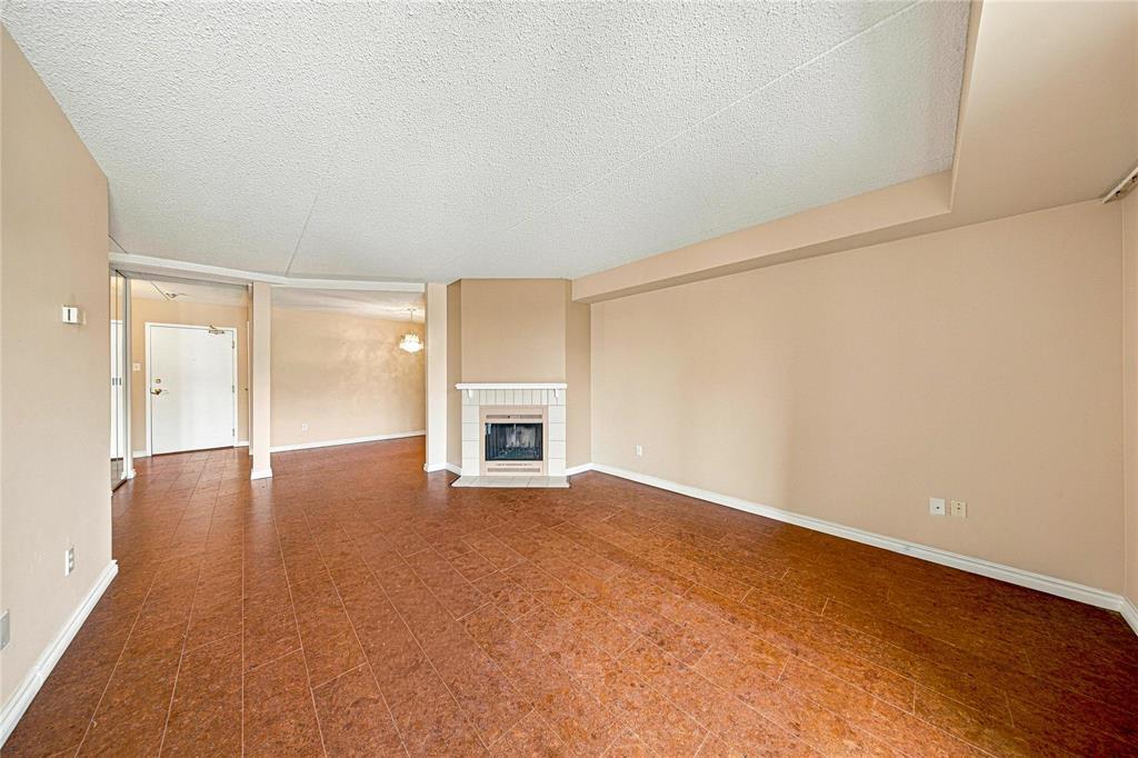 202 75 Swindon Way Property Photo 8