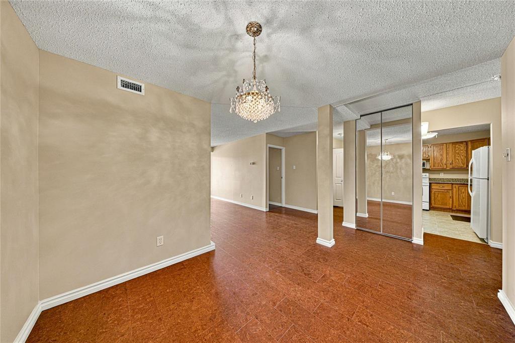 202 75 Swindon Way Property Photo 13