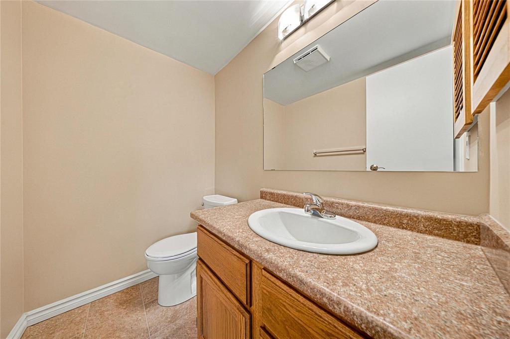 202 75 Swindon Way Property Photo 18