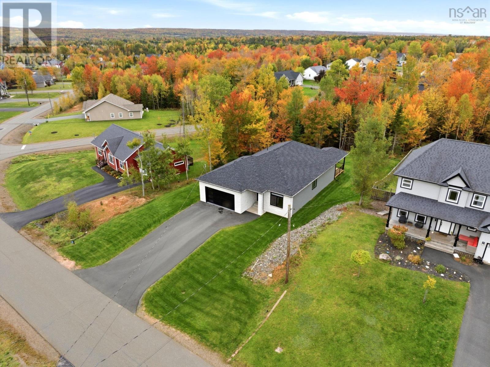 105 Wexford Drive Property Photo 35