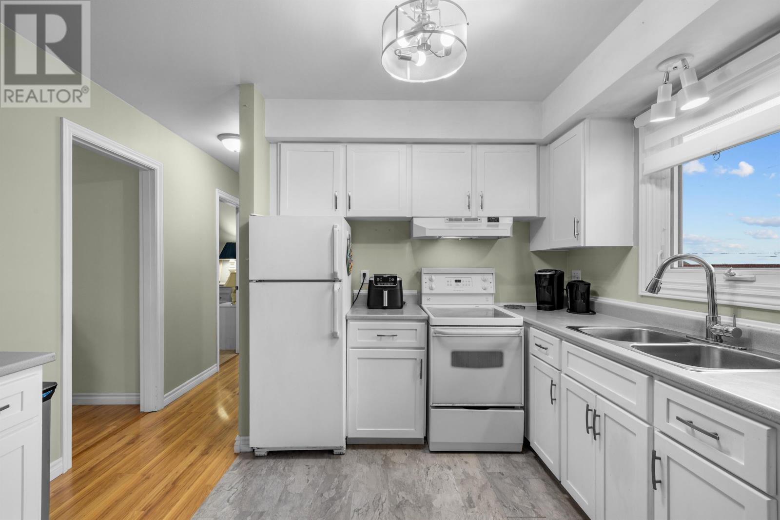 10 Longworth Street Property Photo 5