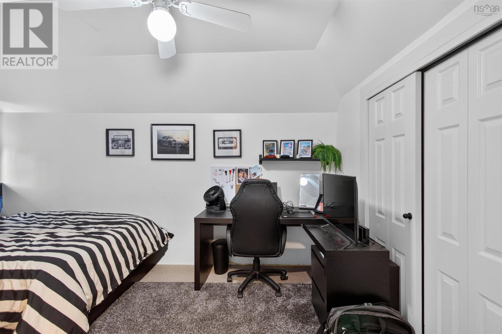 6421/6423 Coburg Road Property Photo 40