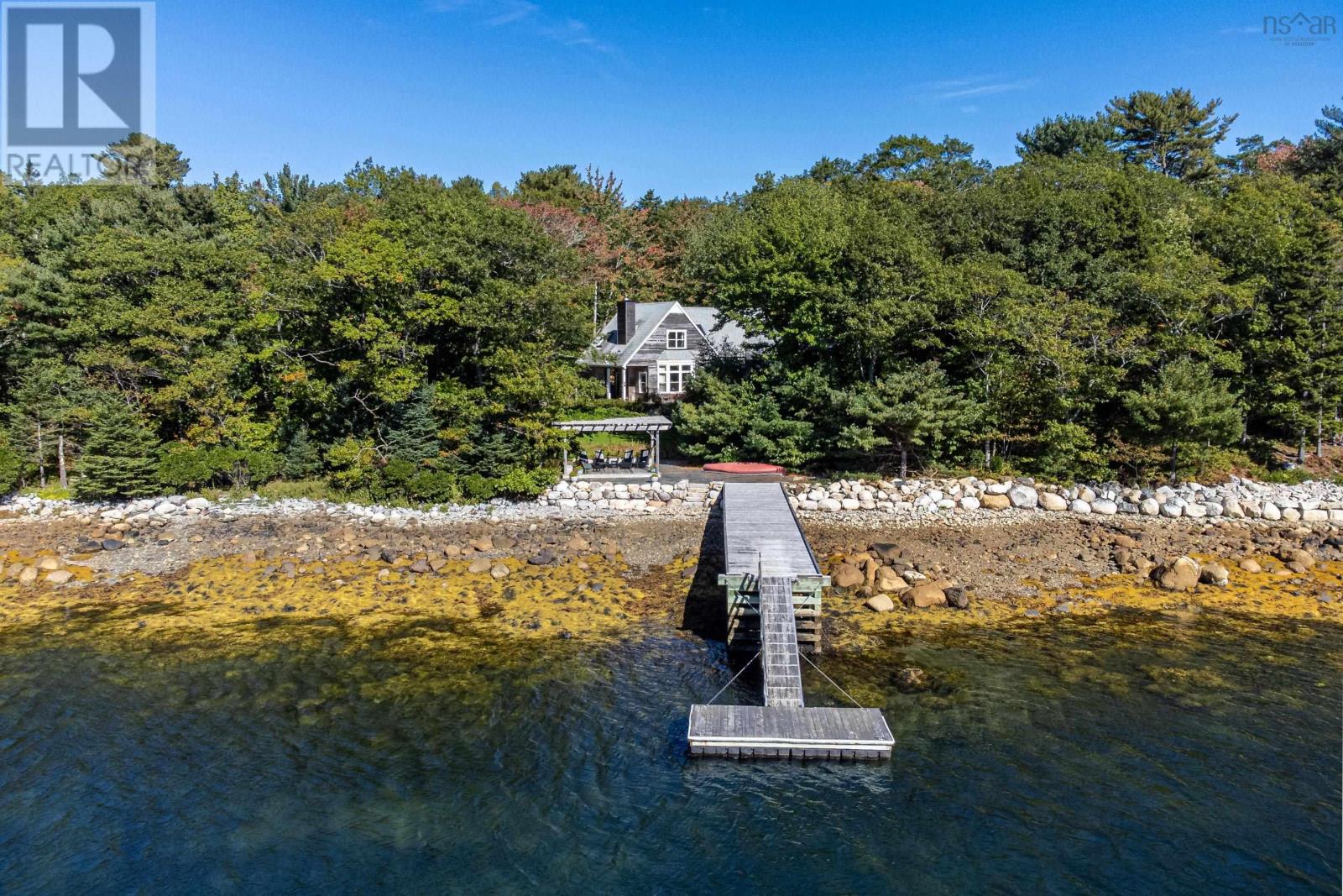 169 Swallow Point Road Property Photo 1