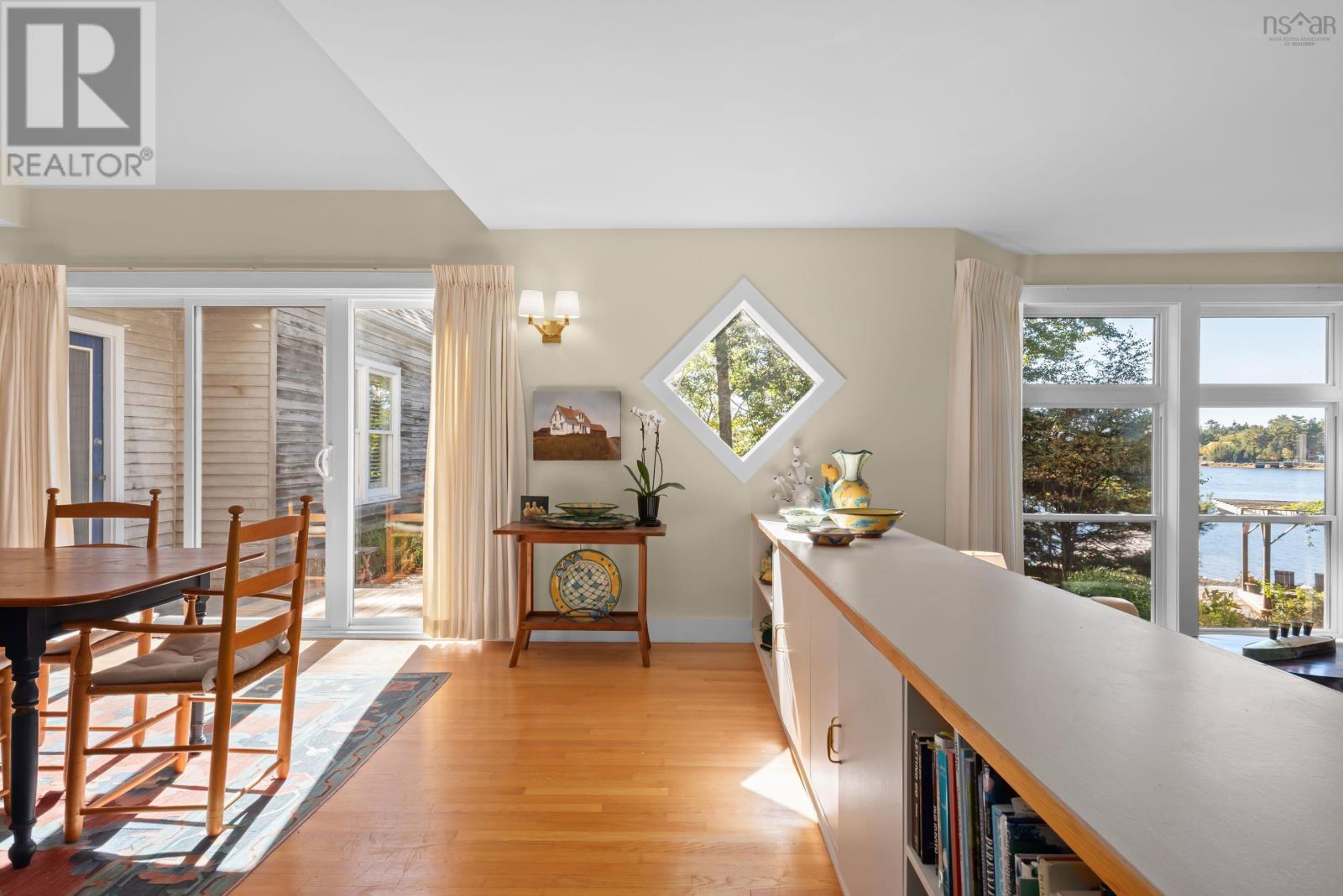 169 Swallow Point Road Property Photo 13
