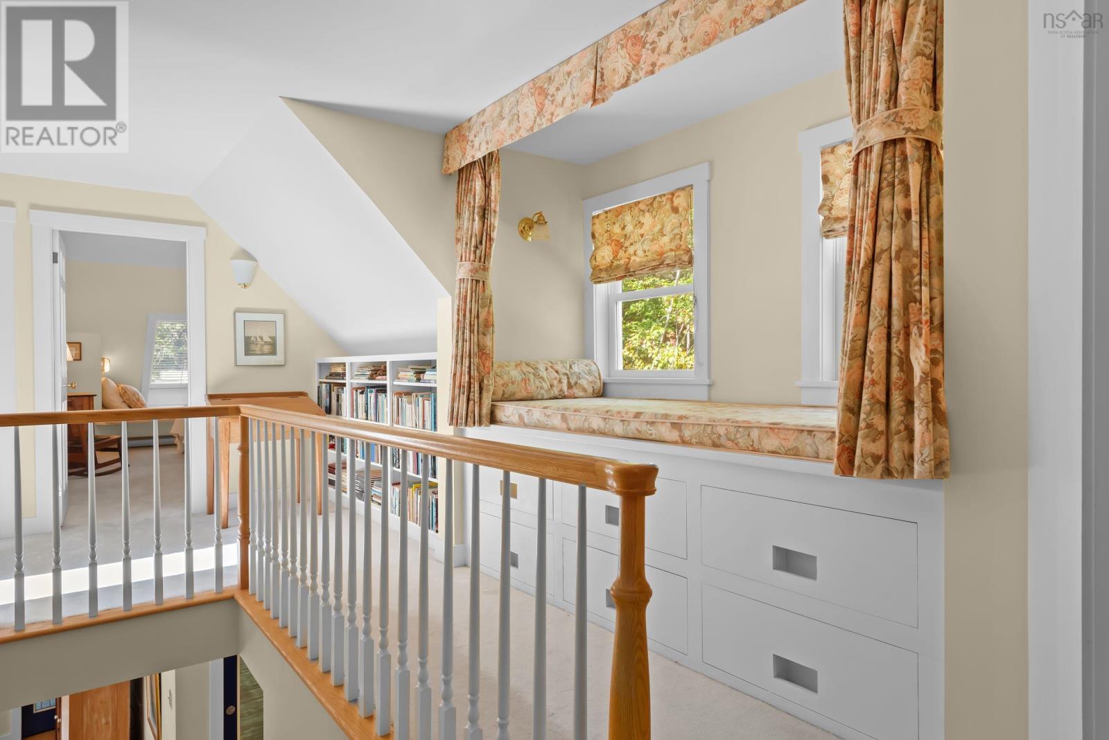 169 Swallow Point Road Property Photo 23