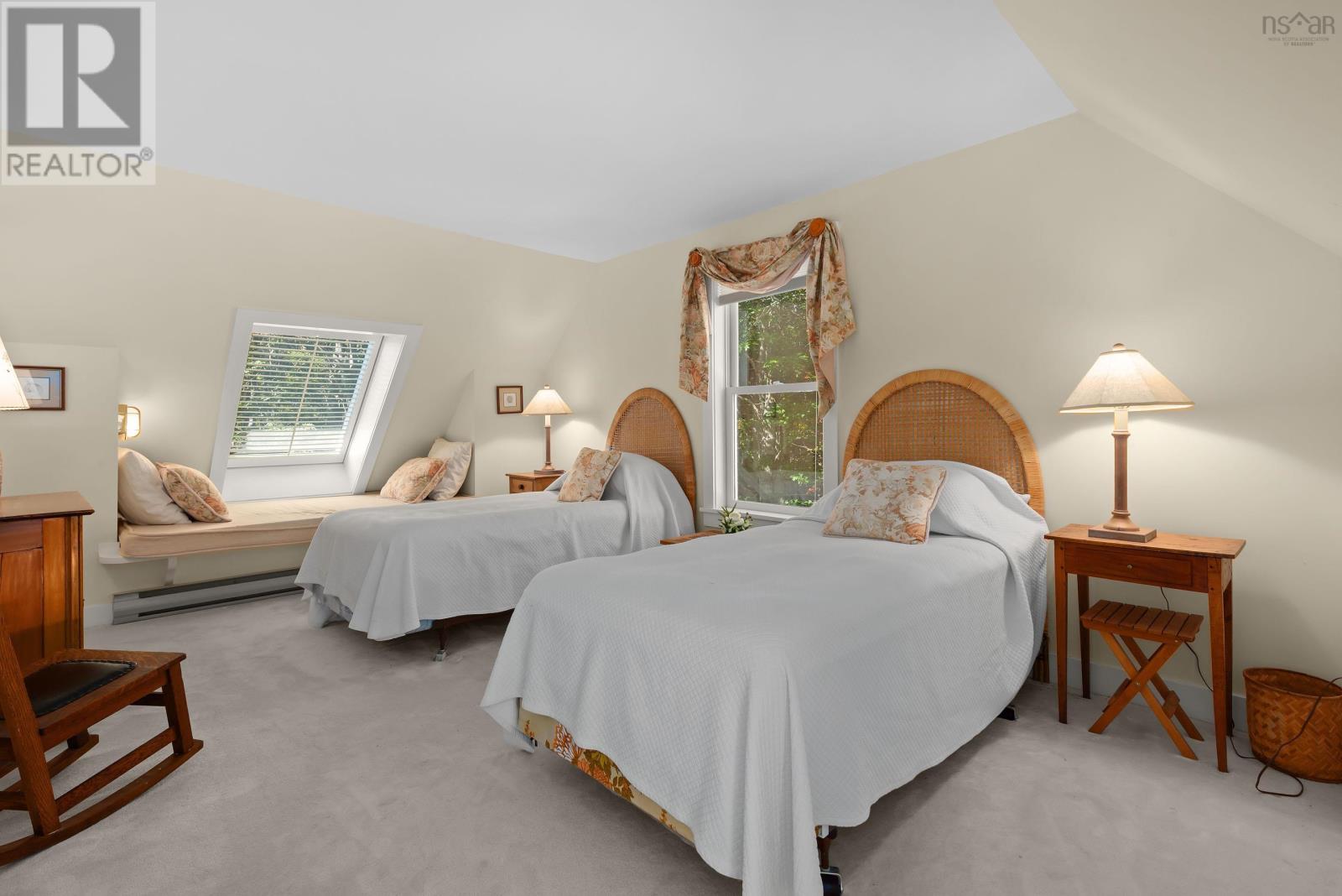 169 Swallow Point Road Property Photo 32