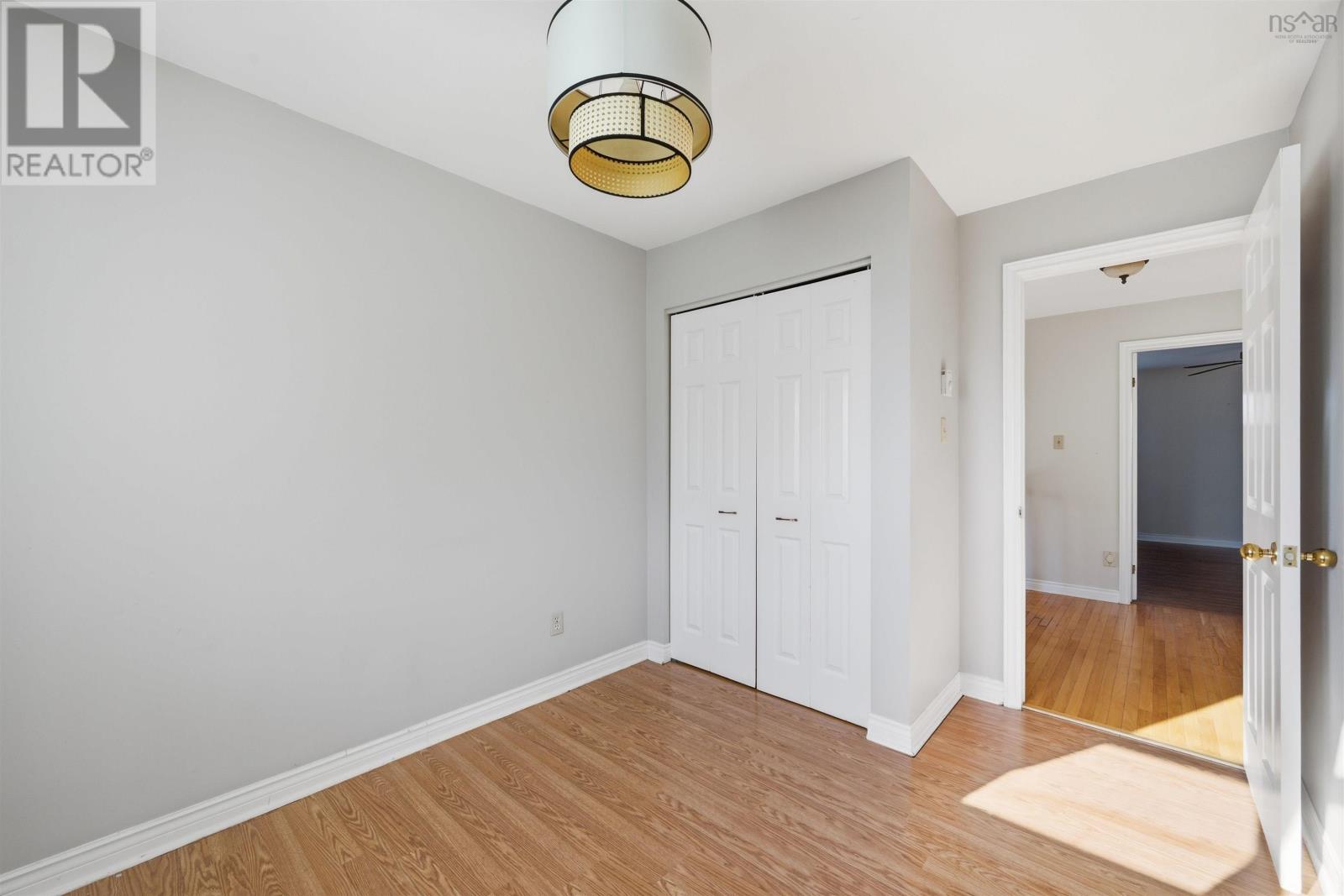13 Anahid Court Property Photo 6