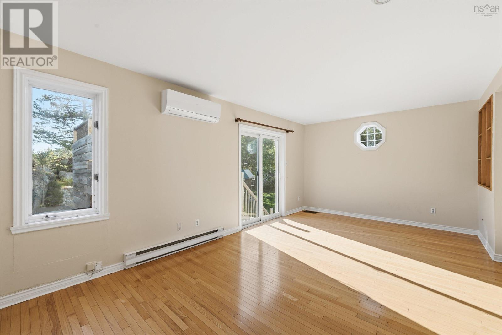 13 Anahid Court Property Photo 13