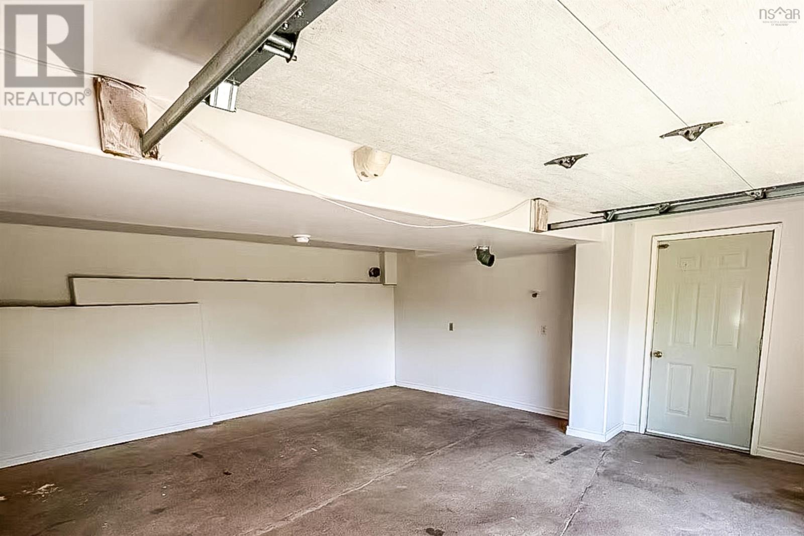 7889 Highway 215 Property Photo 49