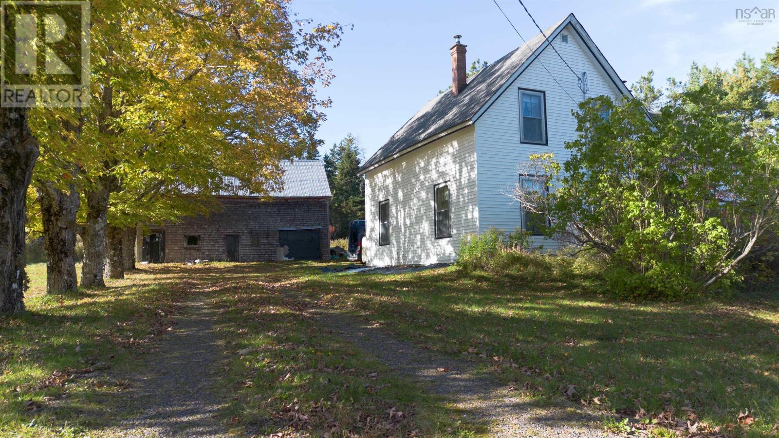 341 Highway 326 Property Photo 12