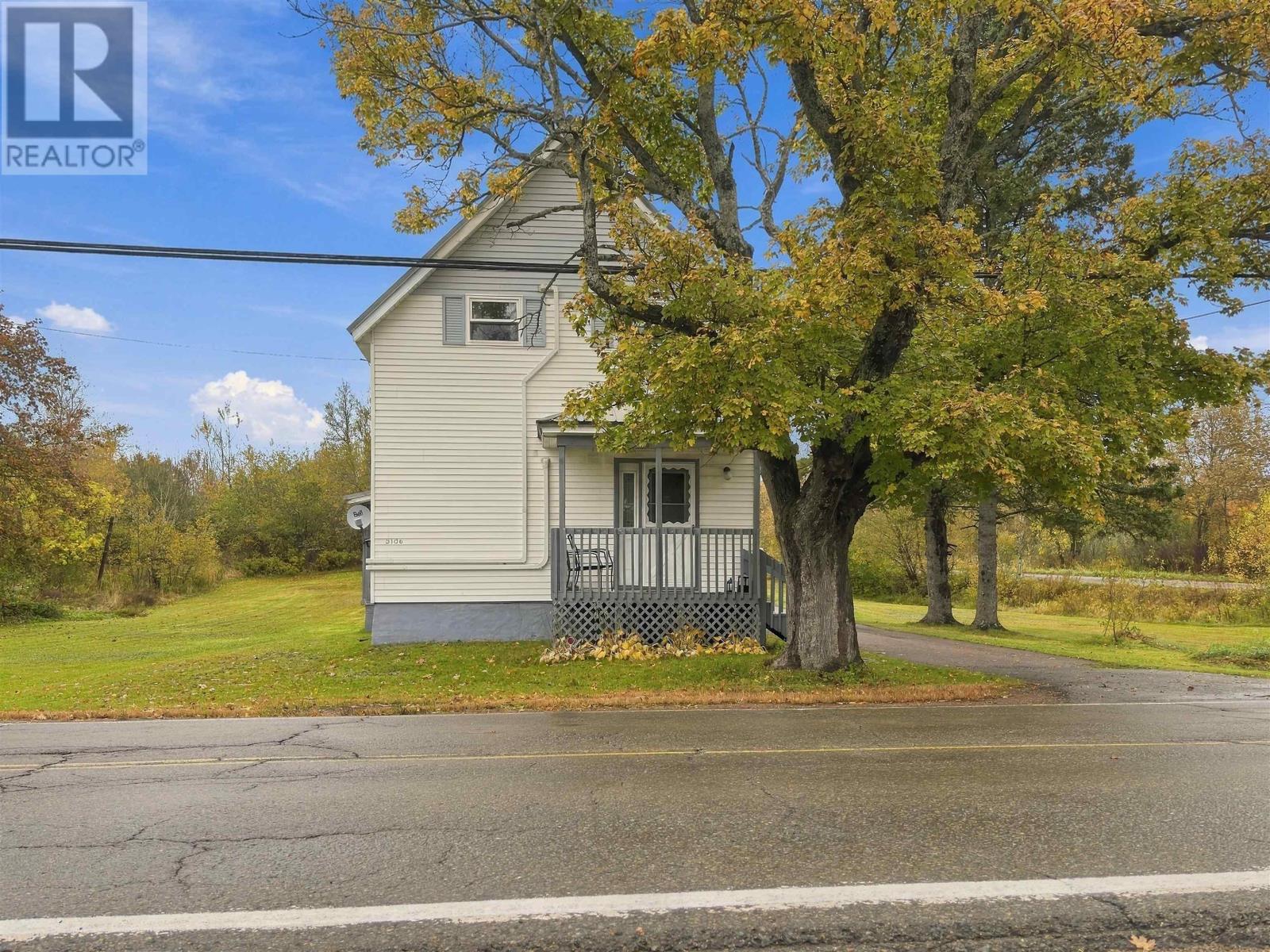 3106 Highway 302 Property Photo 2