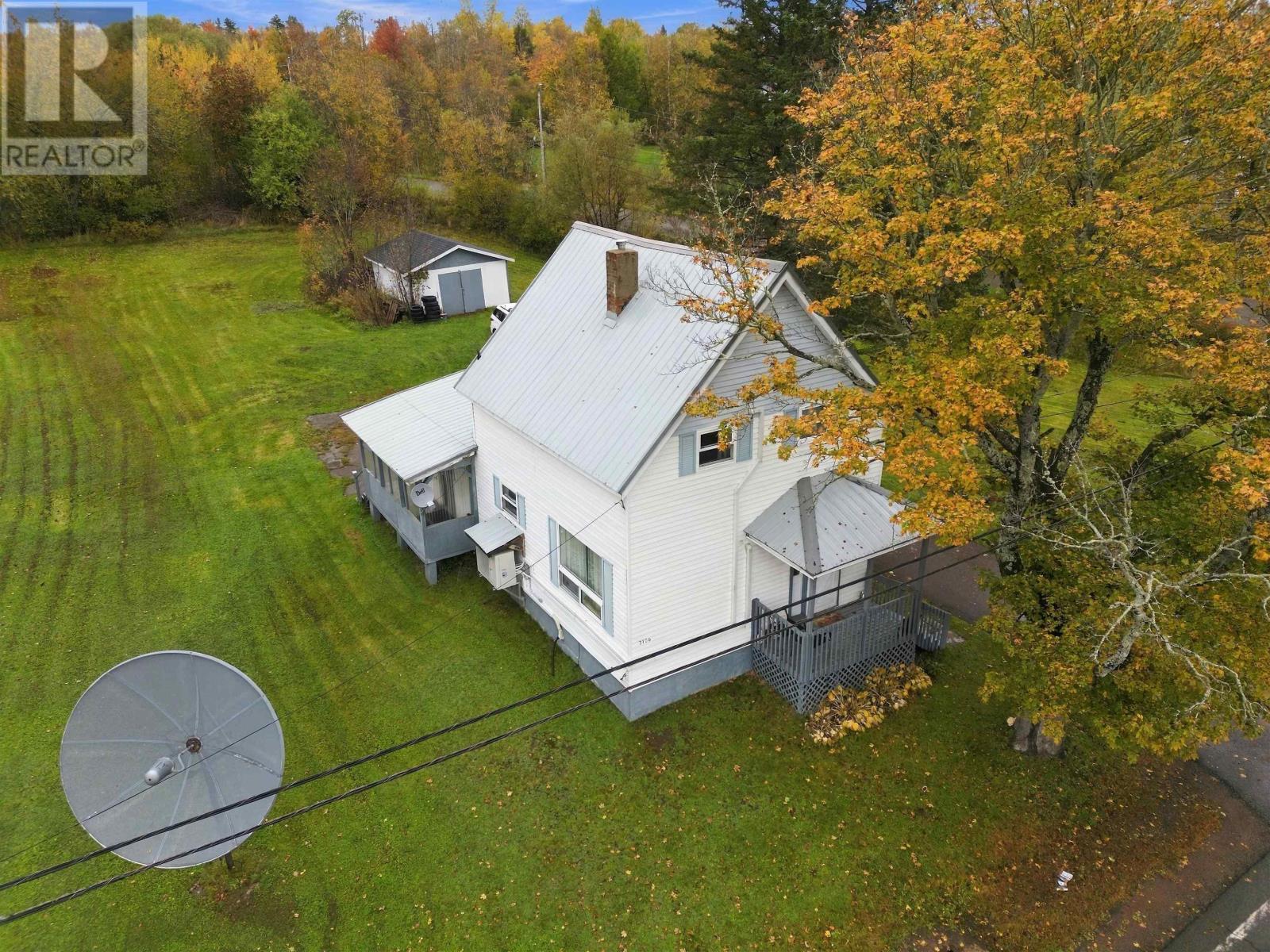 3106 Highway 302 Property Photo 9