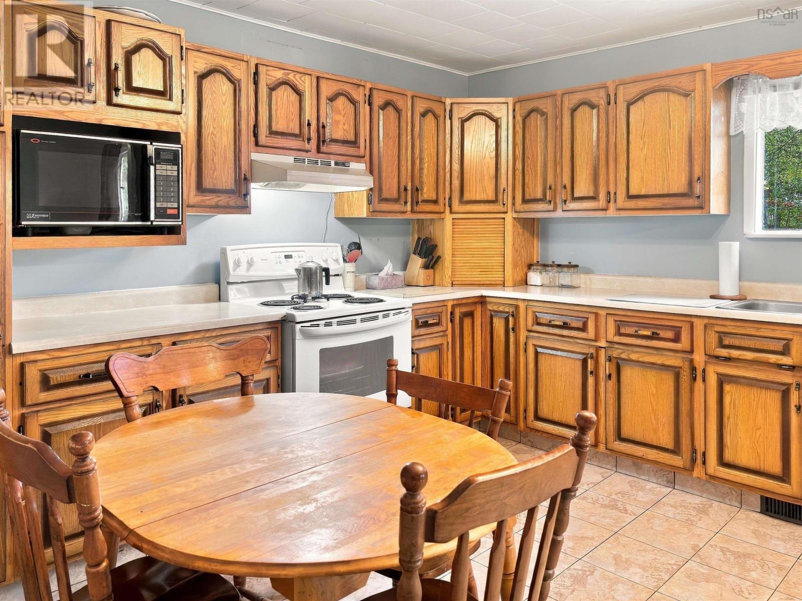 3106 Highway 302 Property Photo 17