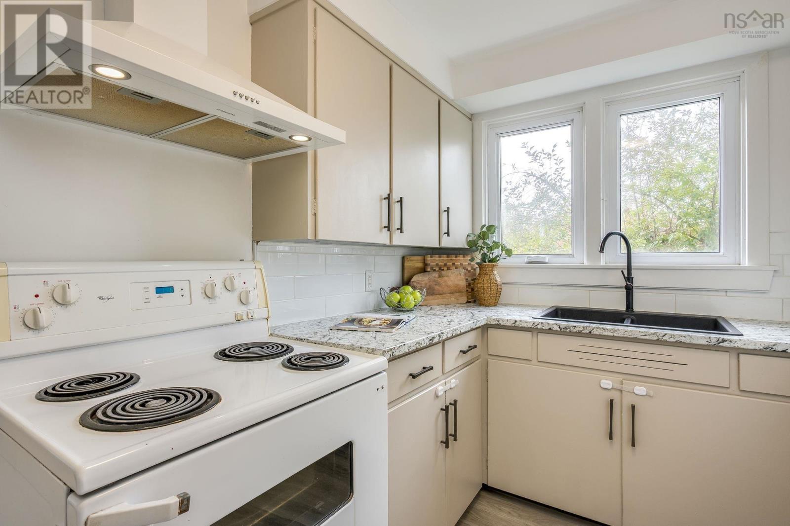 1 Joffre Street Property Photo 15