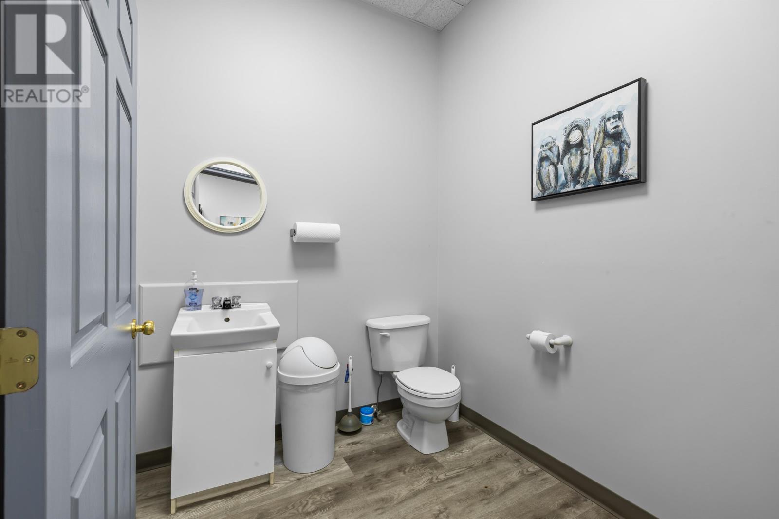 39 Eden Avenue Property Photo 21