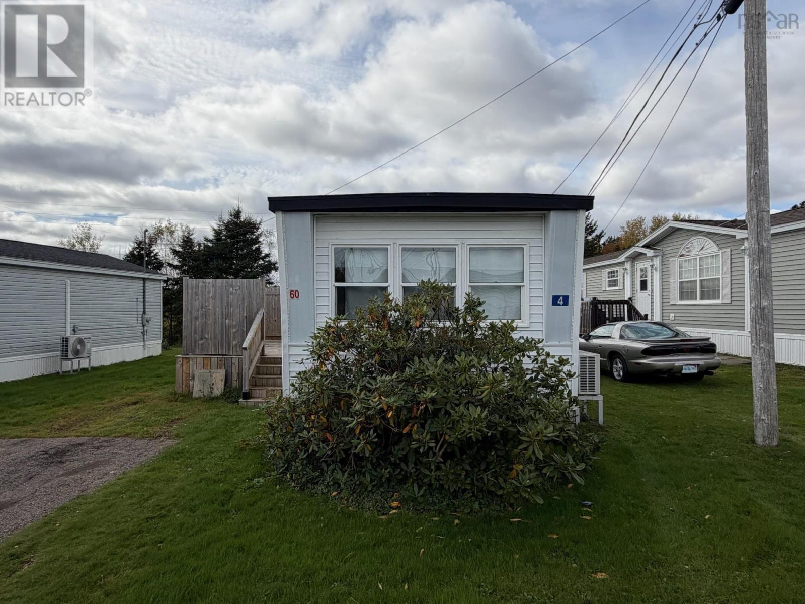 4 Lemarquis Drive Property Photo 1