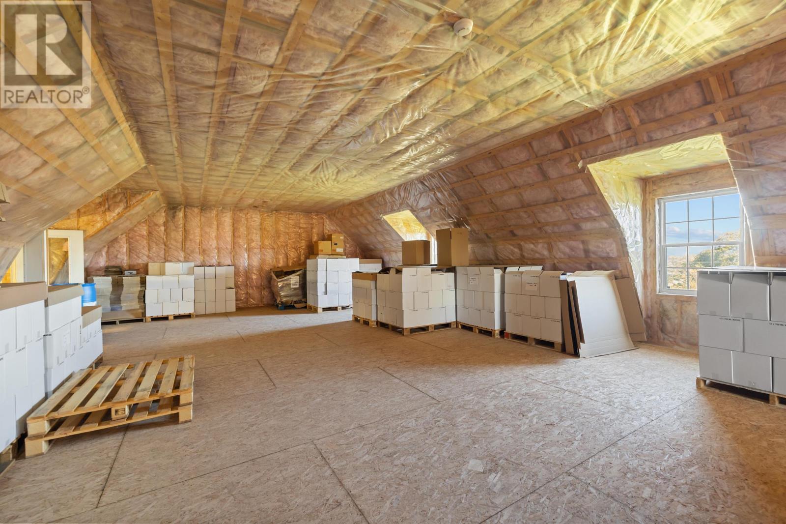 3156 West River Road Property Photo 35
