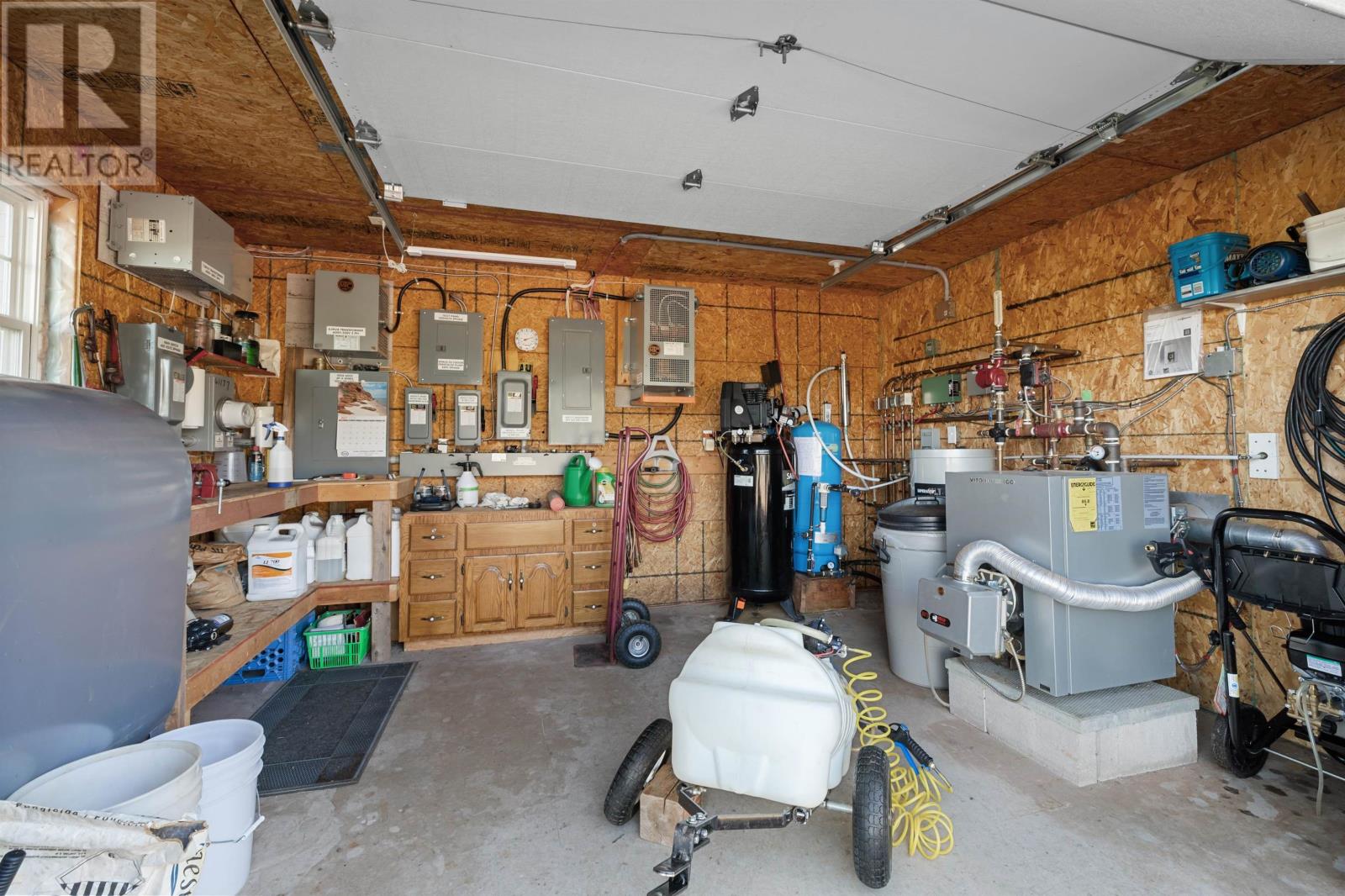 3156 West River Road Property Photo 49