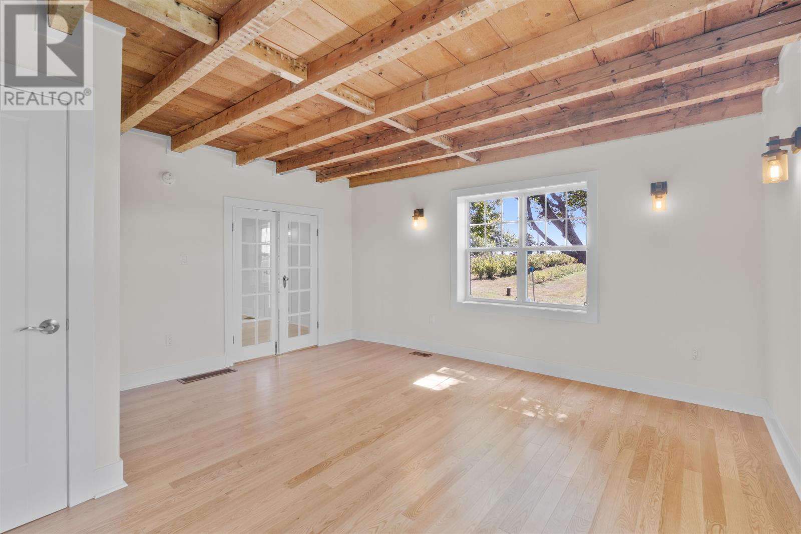 882 Point Prim Road Property Photo 33