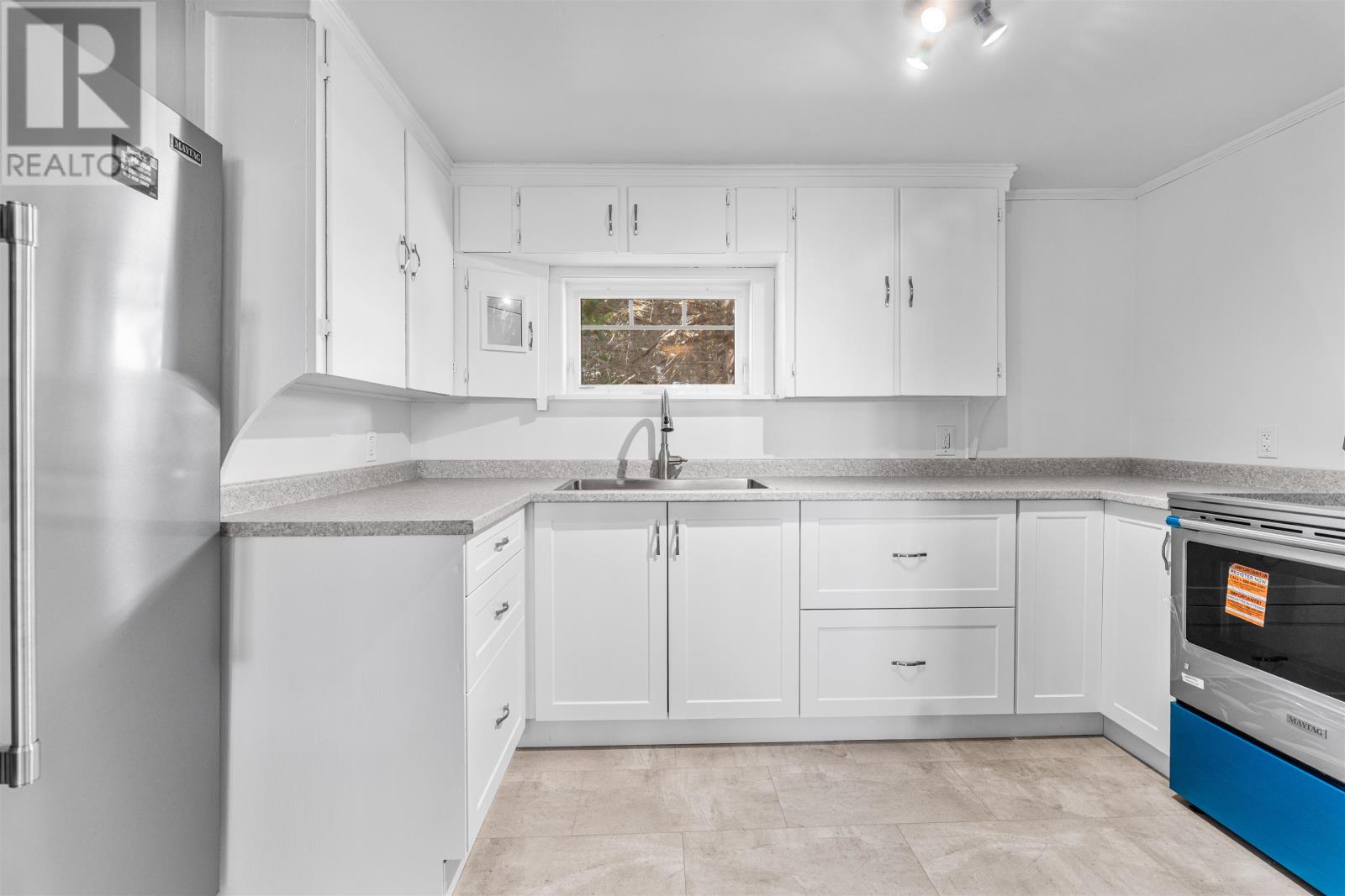 882 Point Prim Road Property Photo 25