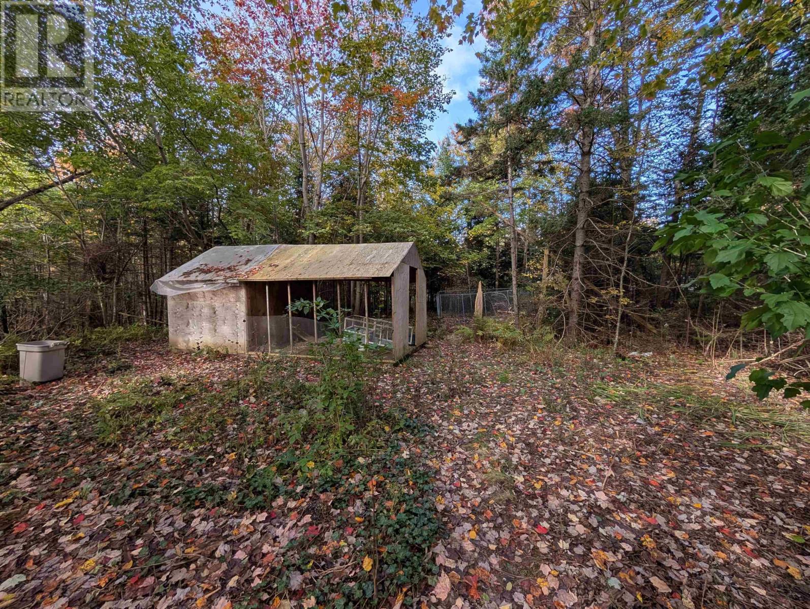 19 Foster Avenue Property Photo 13
