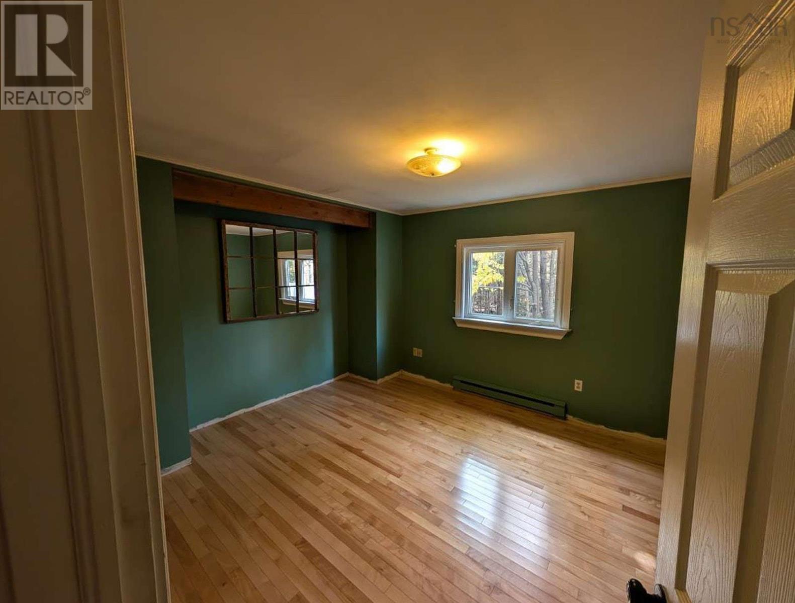 19 Foster Avenue Property Photo 23