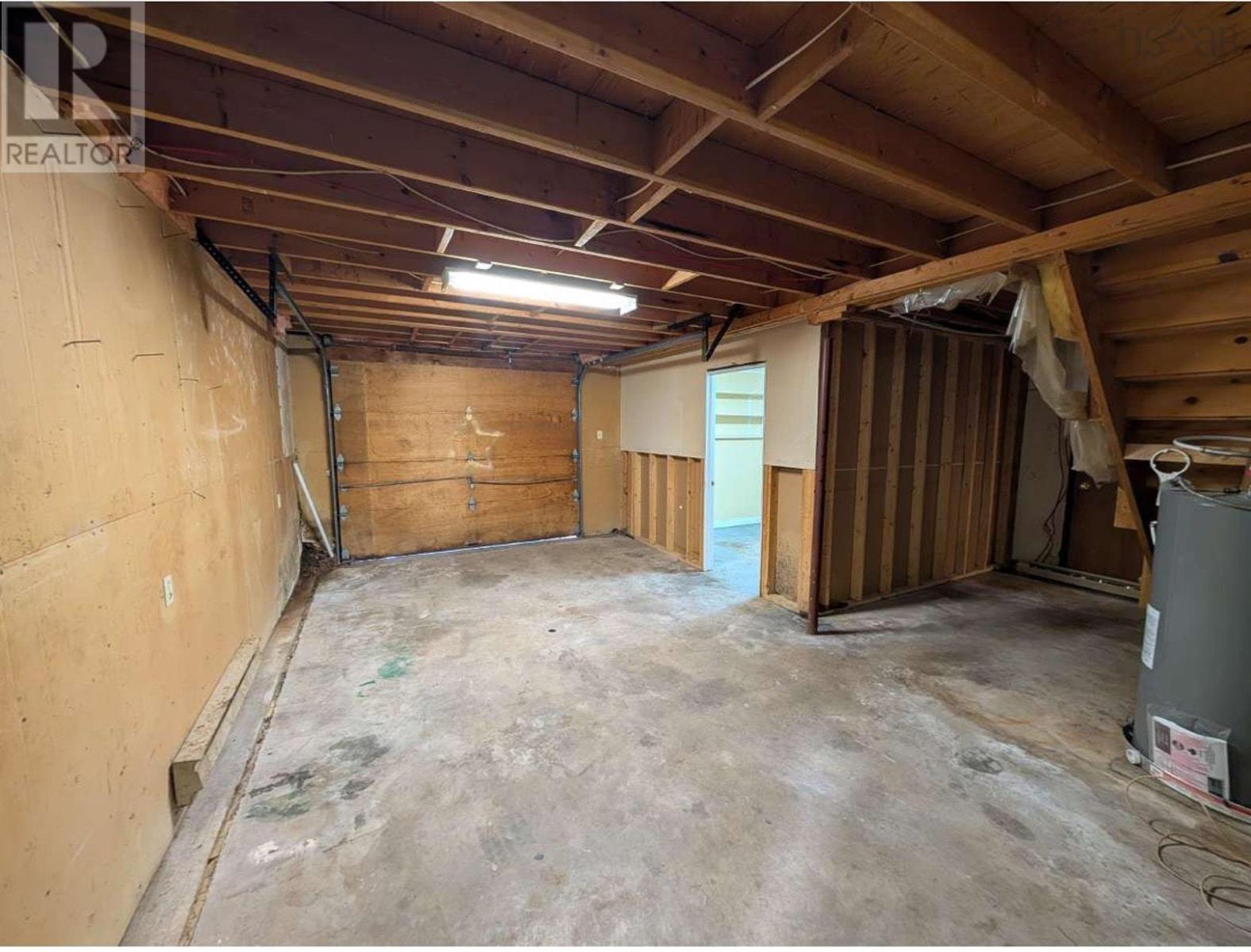19 Foster Avenue Property Photo 32