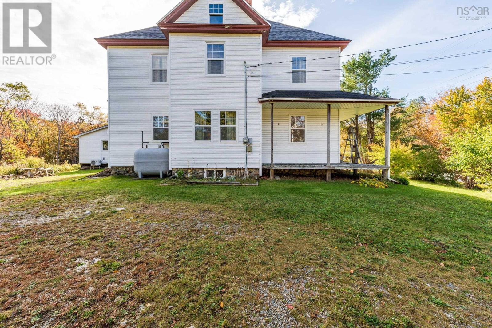 1 Belleville Road Property Photo 8