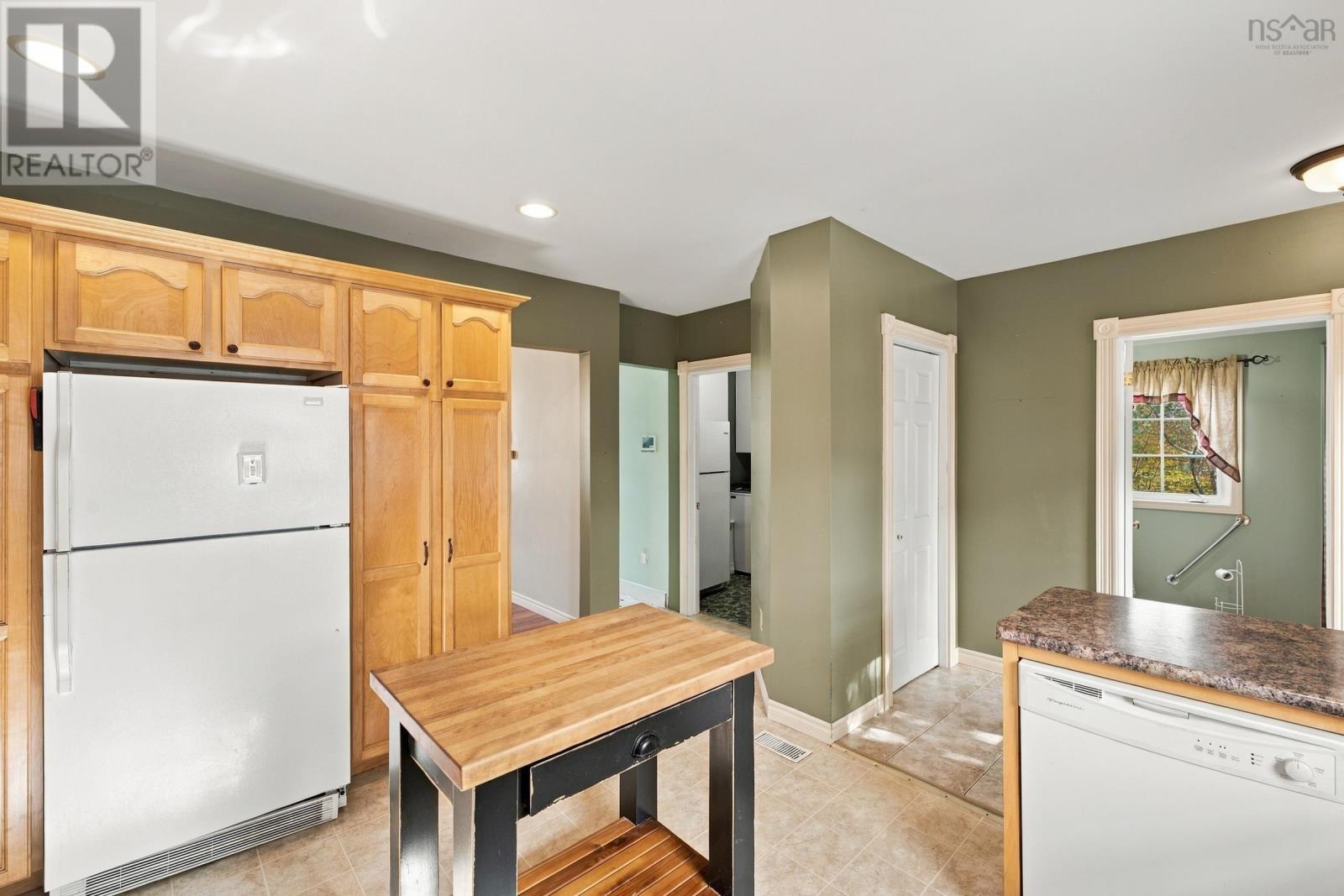 1 Belleville Road Property Photo 30