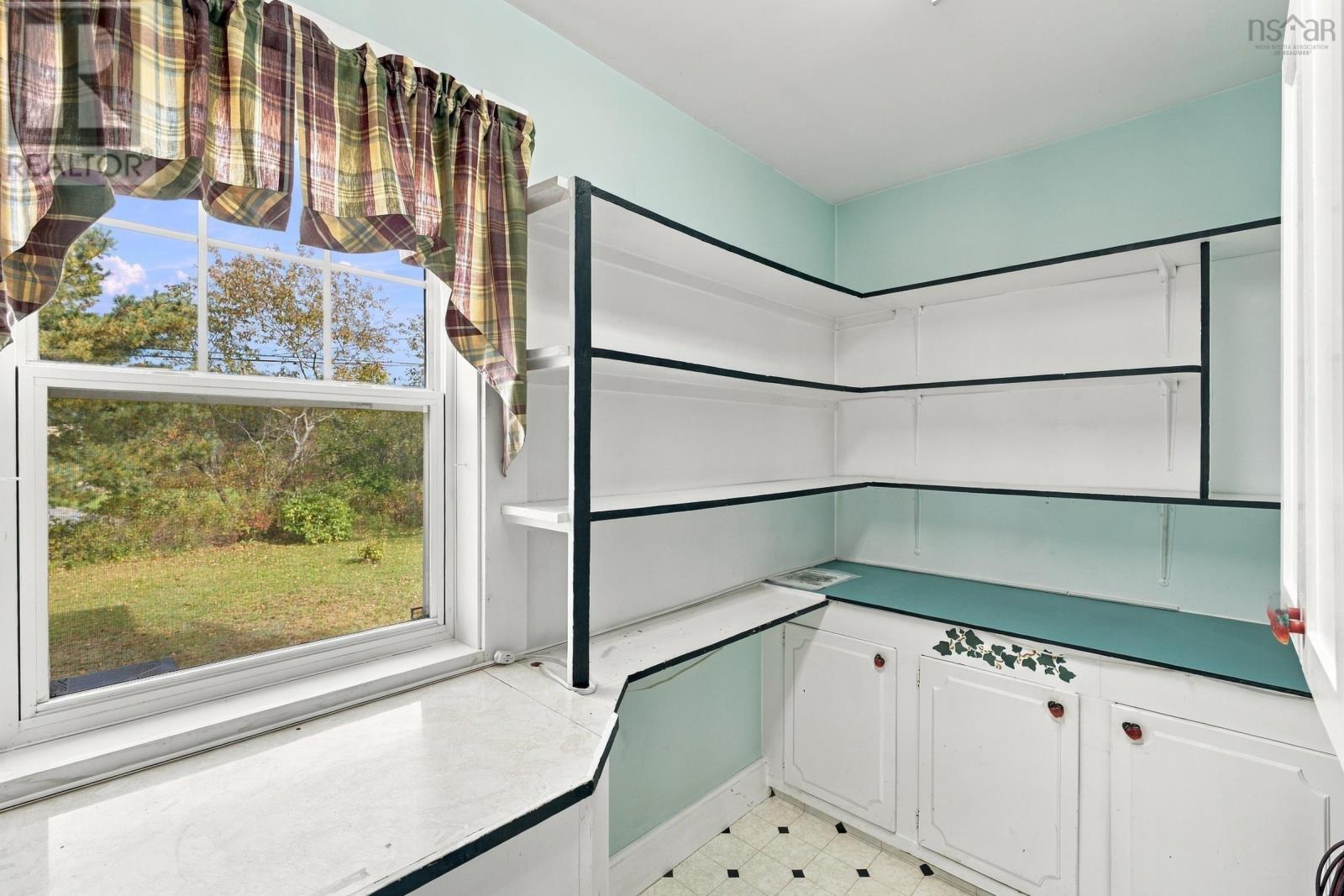 1 Belleville Road Property Photo 33