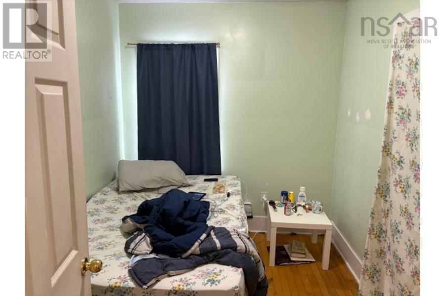 6411 6413 6415 Quinpool Road Property Photo 21
