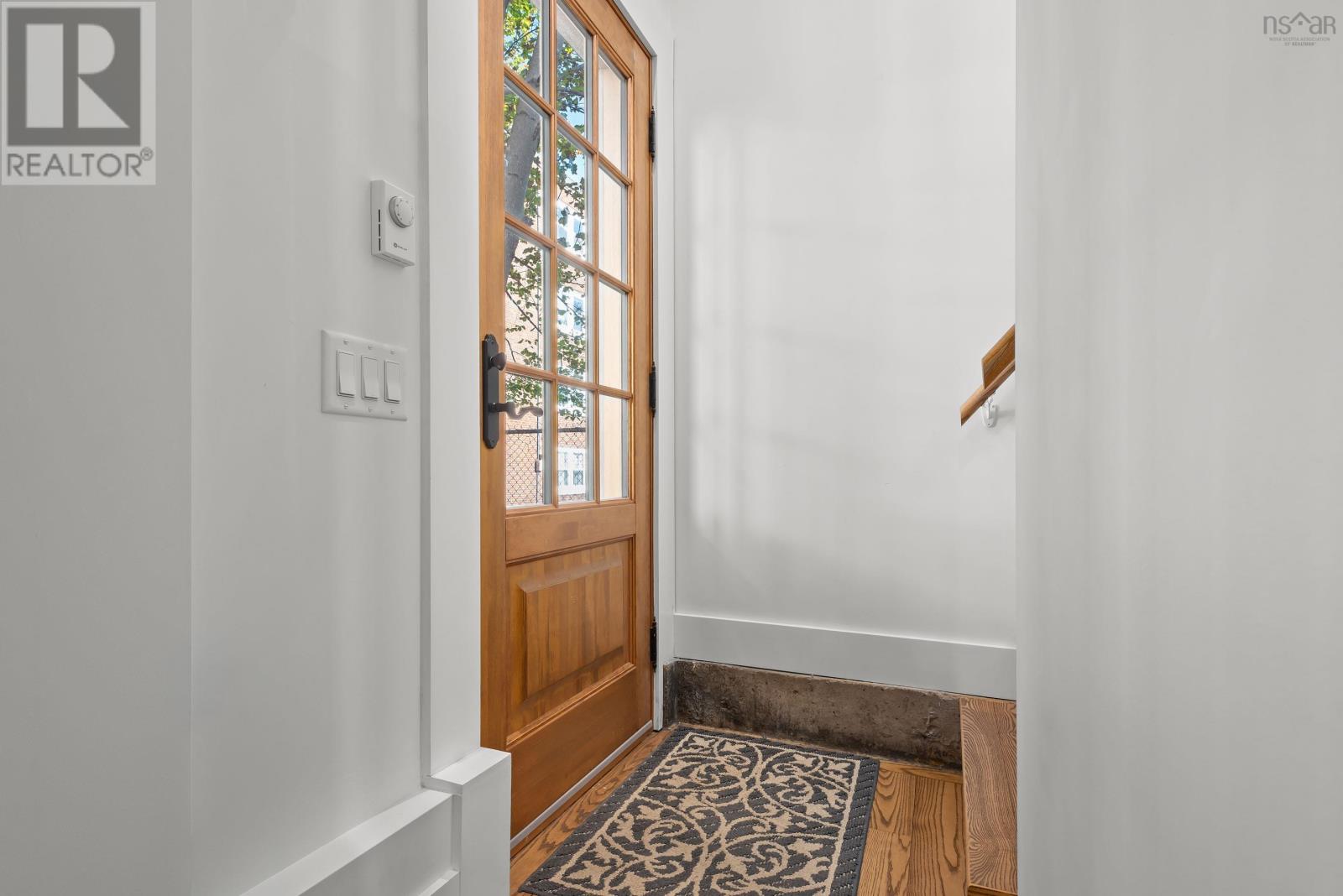 1951 Vernon Street Property Photo 34