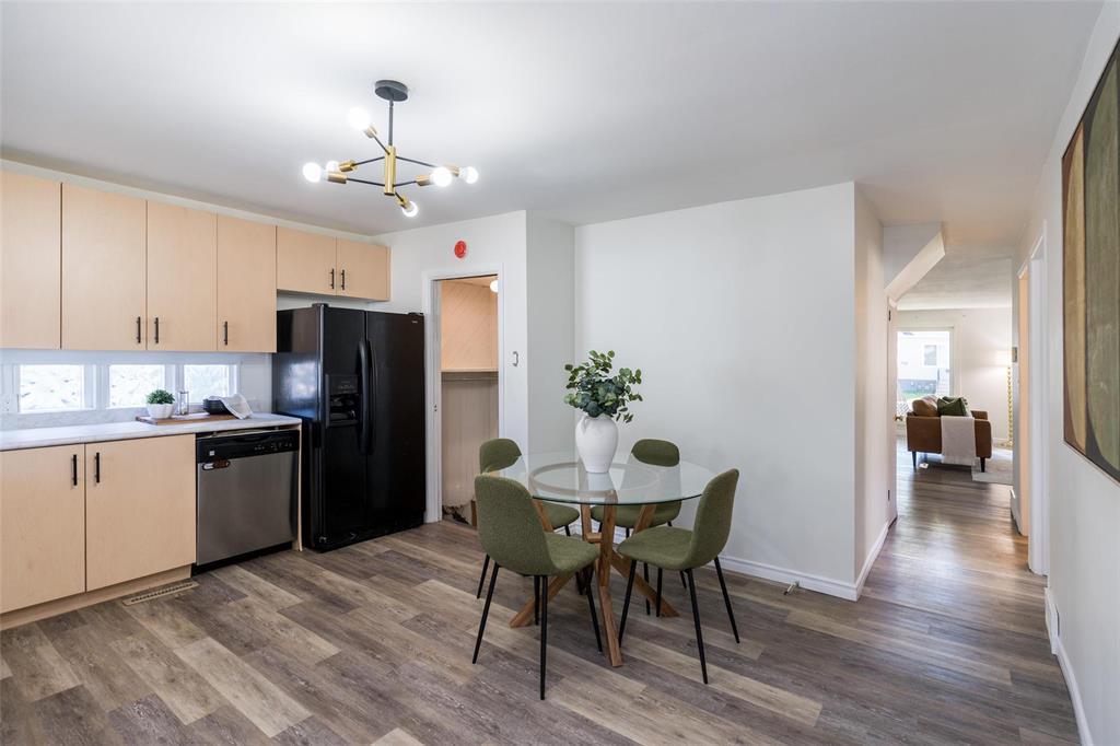 321 Kilbride Avenue Property Photo 15