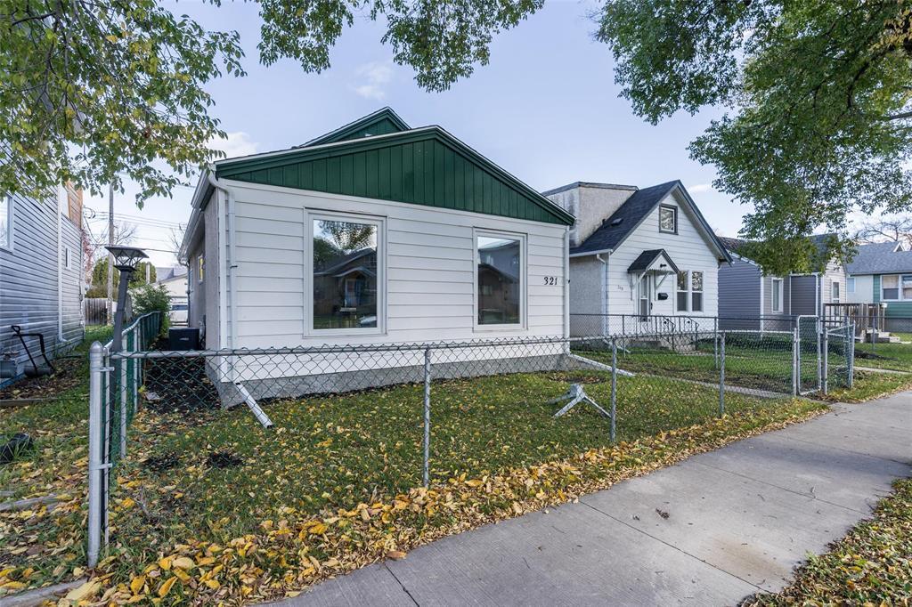 321 Kilbride Avenue Property Photo 28