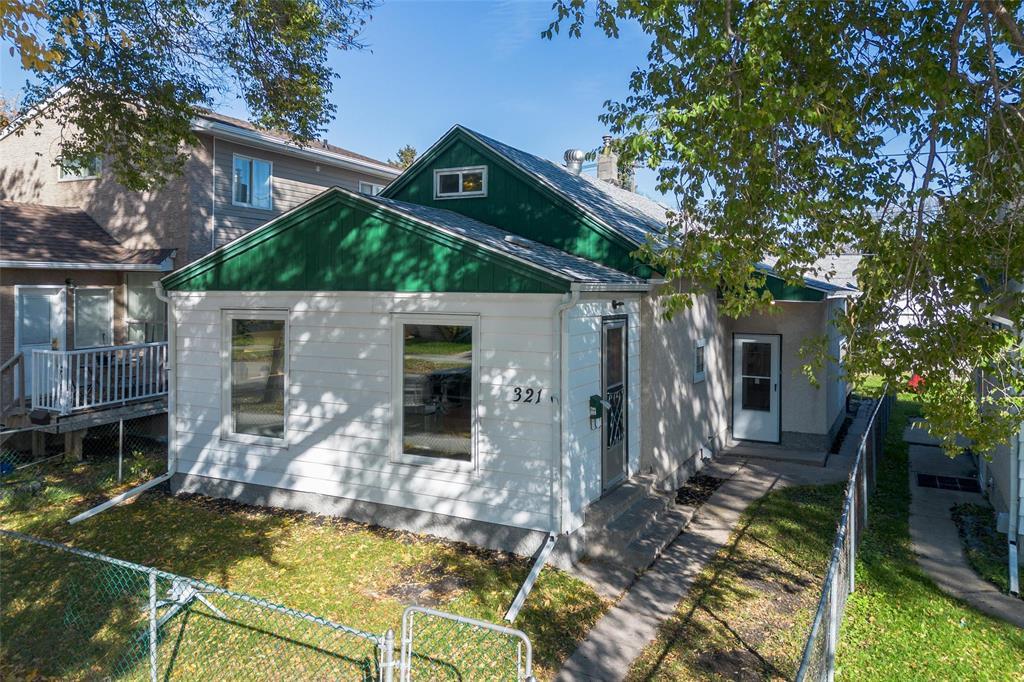 321 Kilbride Avenue Property Photo 29