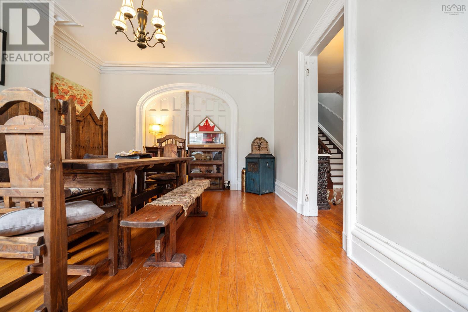 75 Denoon Street Property Photo 4