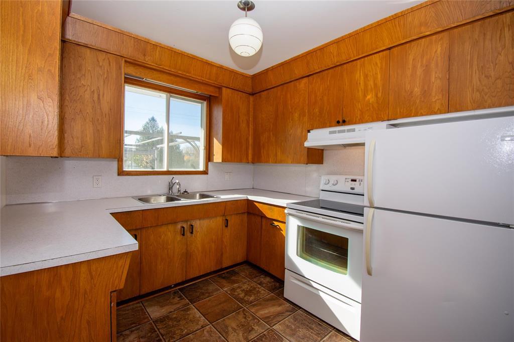 57 Saskatchewan Street Property Photo 11